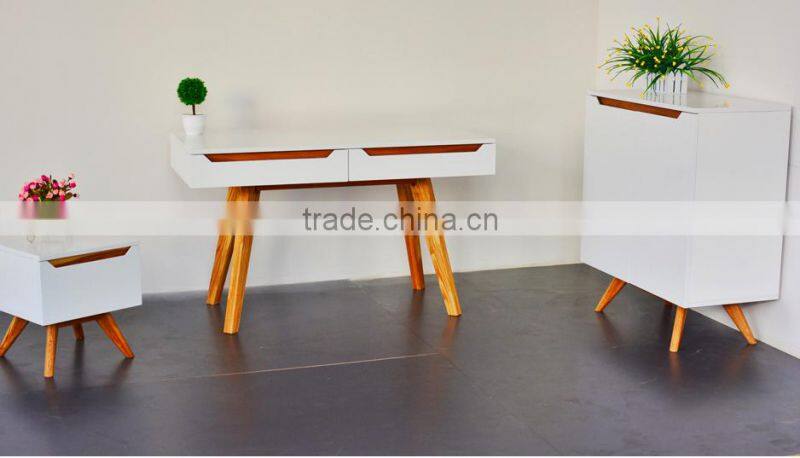 Elegant solid oak wood legs TV stand