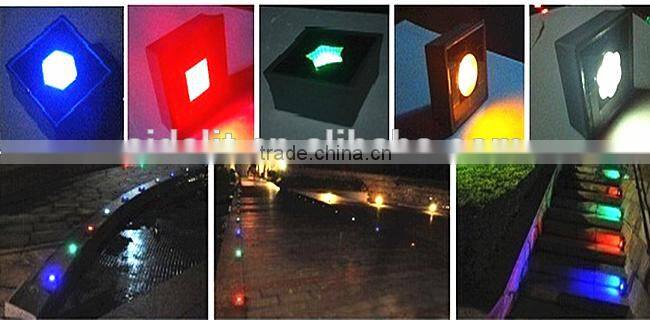 Cordless ground mounted solar paver light