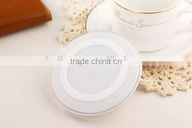 Fast charging 5V 1000MA qi wireless charger phone charger with micro usb port