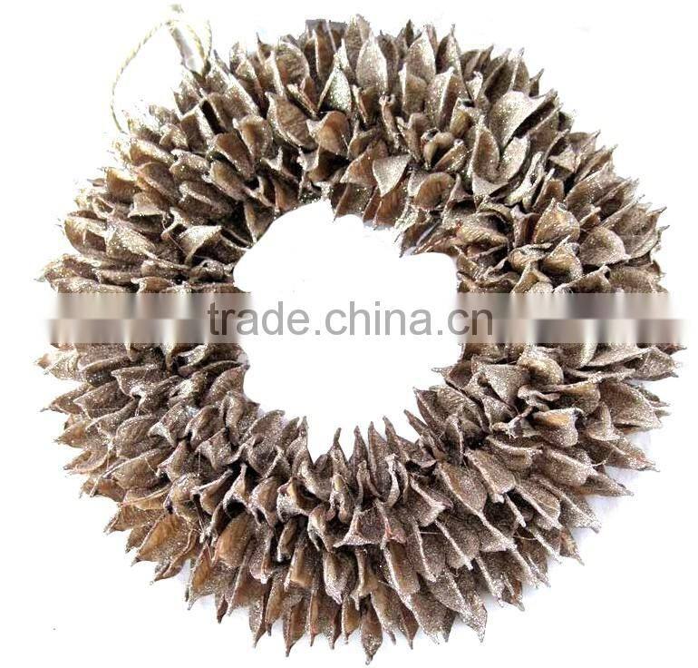 38 CM CHRISTMAS NATURAL WREATH FOR CHRISTMAS DECORATIONS with white decorations