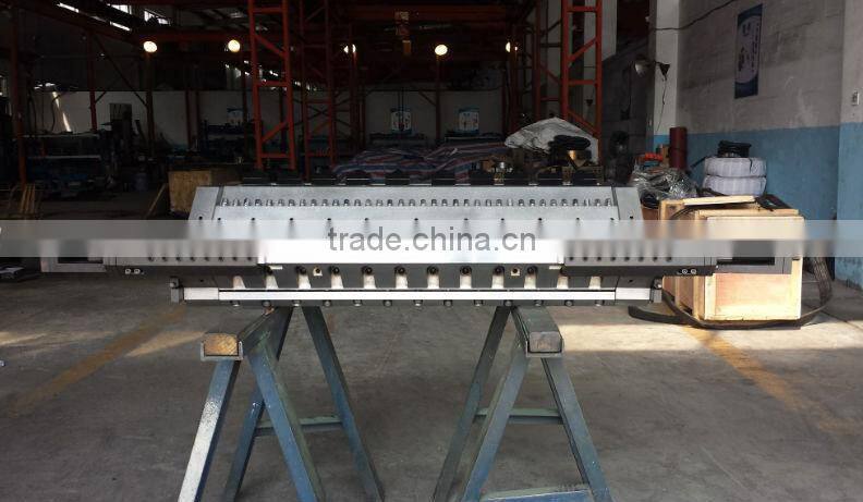 extrusion sheet die with quick adjust deckle to fast adjust width of die online