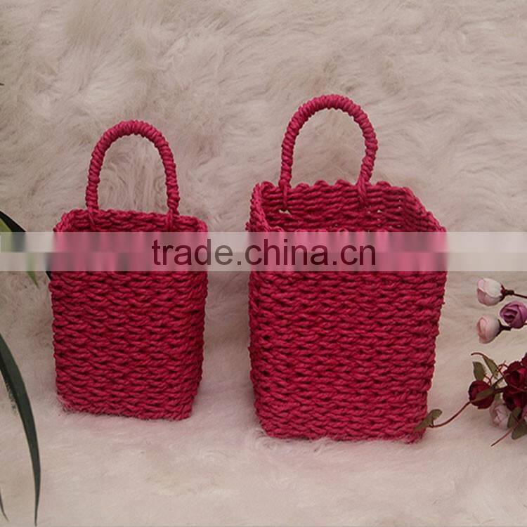 Newest & cheapest handcraft china wholesale mini decorative gift baskets