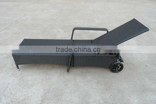 Manual Garden Furniture Set PE Rattan Steel Frame KD Design