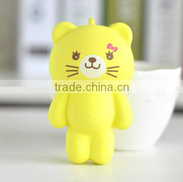 promotional nice eco-friendly silicone key chain/key holder/key ring