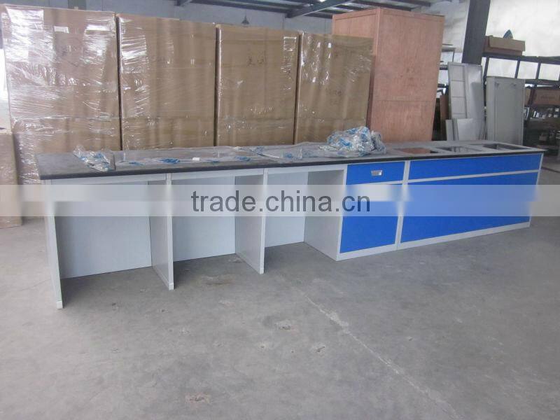 laboratory table for shcool students