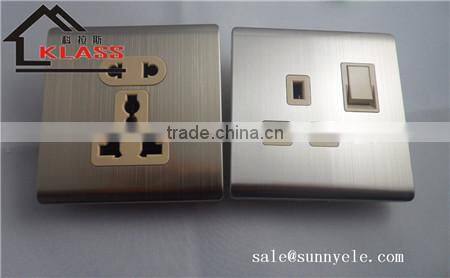 Global universal function 16amp 3 pin plug wall socket with 5V USB charger european male electrical wall socket