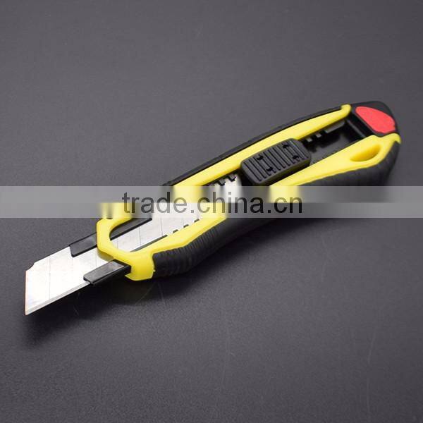 high quality double 18mm blades co-molded safety cutter knife