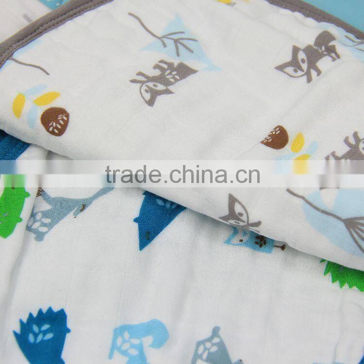 Hot selling 100% cotton muslin baby bibs and burp cloths