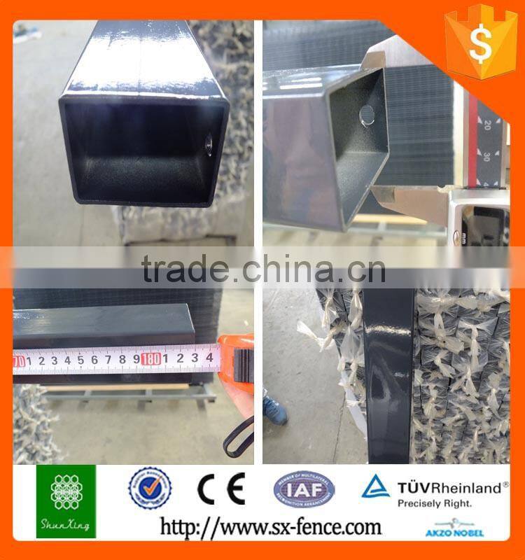 Cheap PVC Coated Welded Metal Garden Fence Panel With Peach post