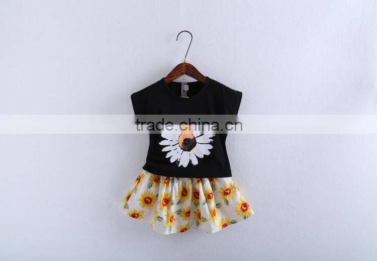Girls new sets cotton chrysanthemum T-shirts+ skirt two-pieces