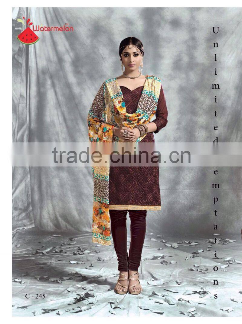Designer Salwar Kameez In Women
