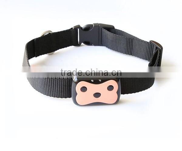 Mini Pet GPS Tracker D69 Waterproof GPS Pet Tracker Collar with App Google Map