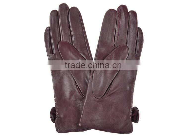 Simple and lovely purple threading bowknot threading girls sheepskin leather glove