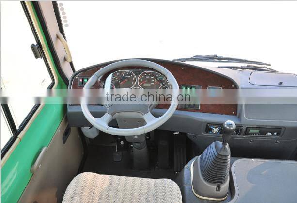23-24 seats LHD/RHD front engine bus