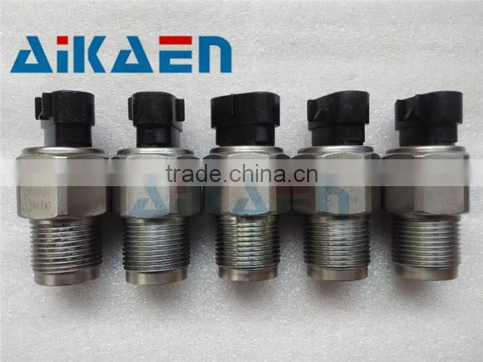 Fuel Rail Pressure Sensor 499000-6111 Electronic Pressure Sensor