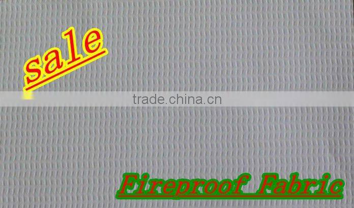 200D*300D/18*12 White Fireproof PVC Laminated Fabric For Japan Market