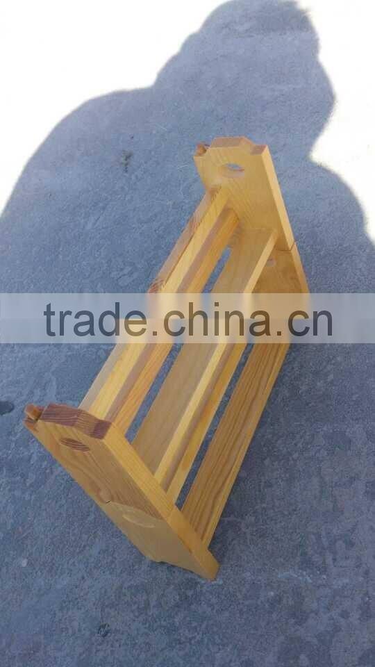 Wooden shelf for spices