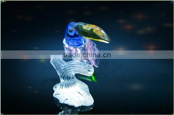 Latest colorful crystal bird as best birthday gift, indian wedding money crystal gift