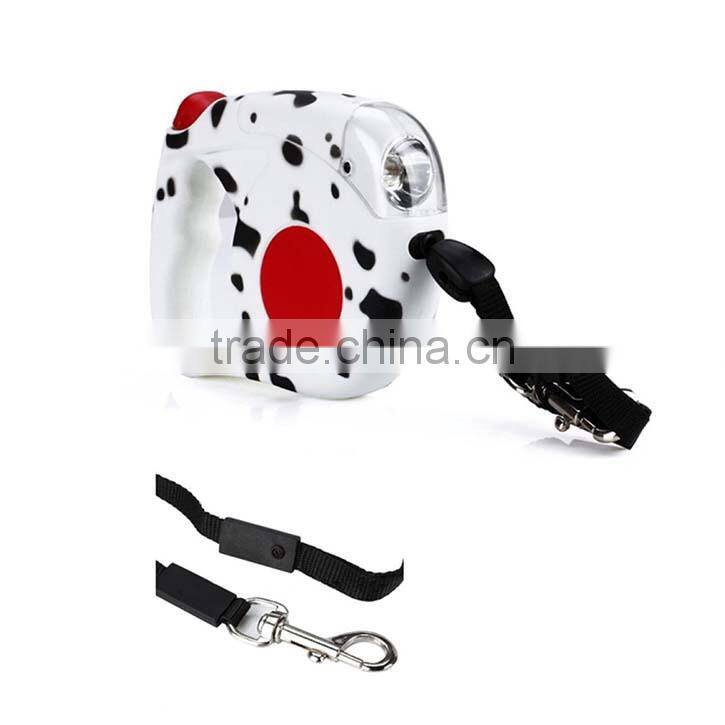 15ft Automatic Outdoor Retractable Dog Leash Hands Free Dog Leash With Bag flashlight LED Light