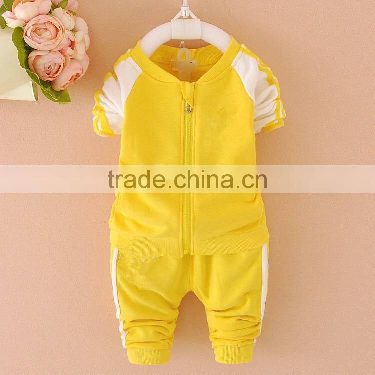 2016 new style fashion discount price custom wholesale plain tracksuit china