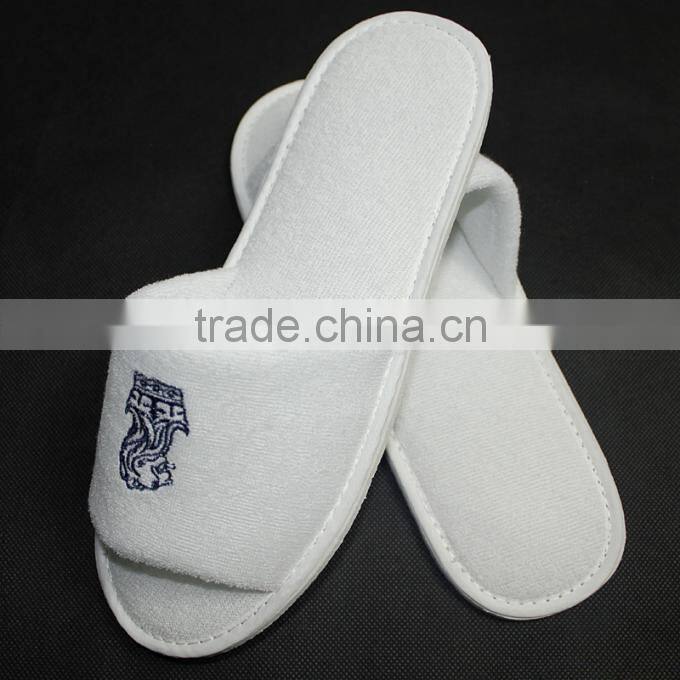 Open toe customize guangzhou disposable hotel towel slippers Wholesale