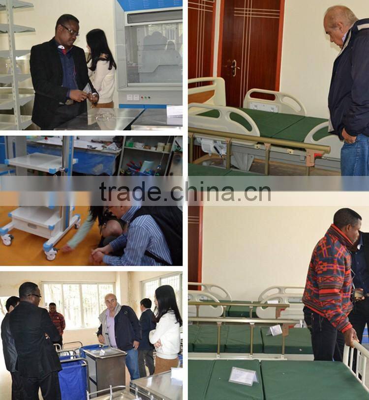 Wholesale Price CE ISO Approved Manual Hospital Bed With 2 Crank