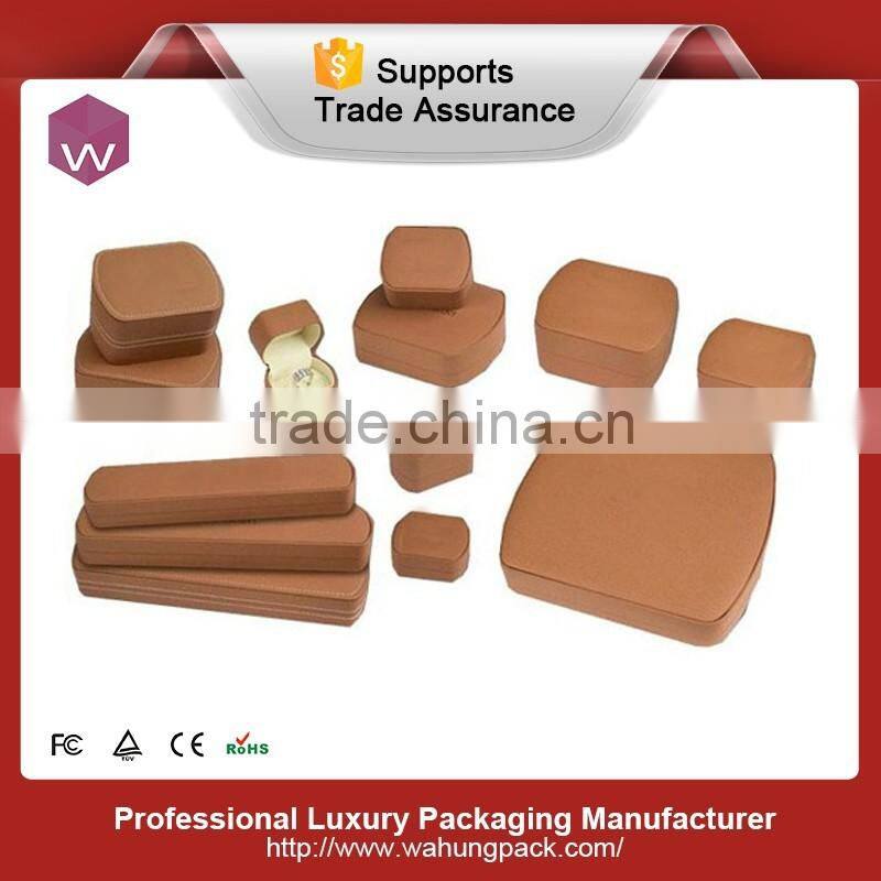 round cardboard jewel set box with white leather