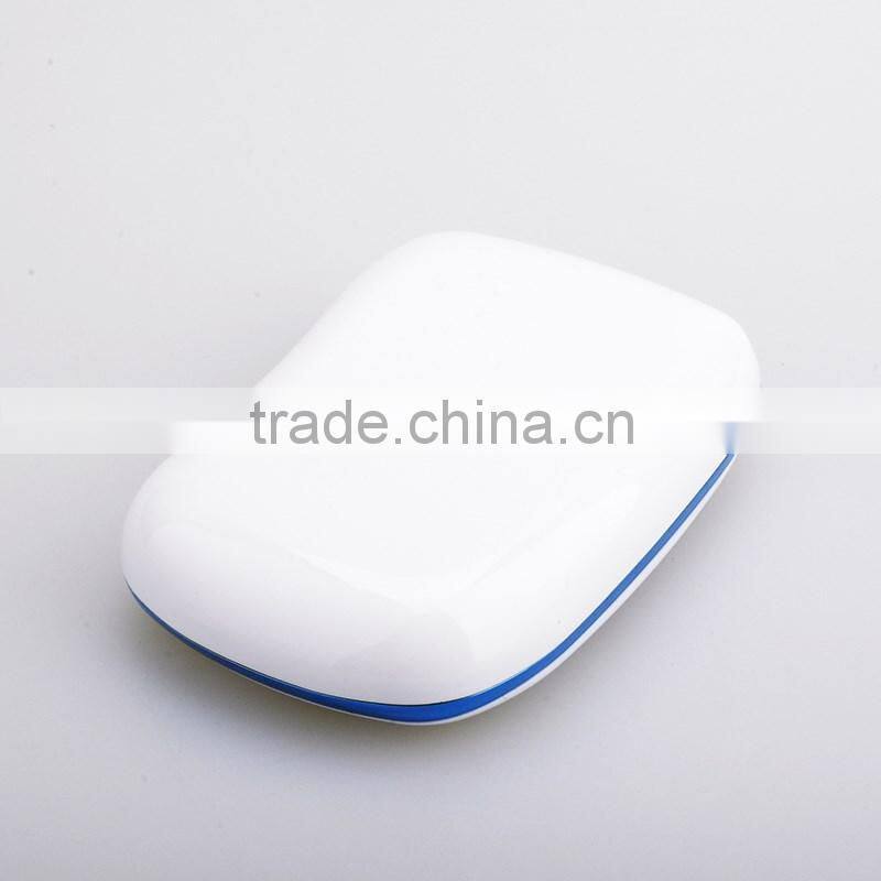 Super high quality cartoon design popular dual usb 5v 2.1a power bank with 4 power indicators