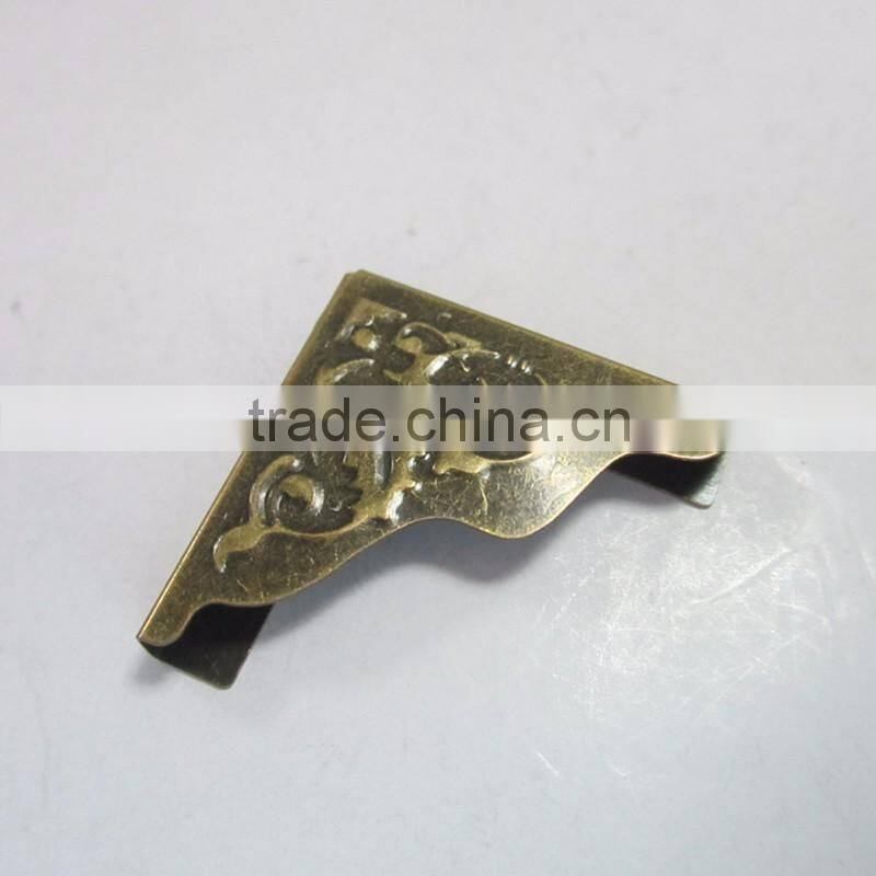 Cheap small fancy metal book corner for diary