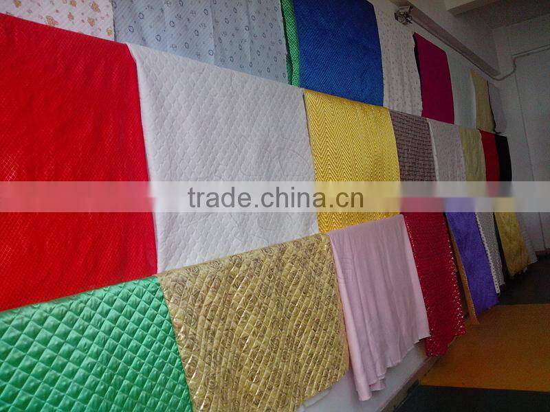 Automatic quilting embossing machine