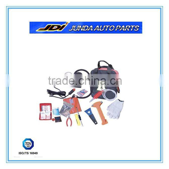 Car emergency kit / auto emergency set