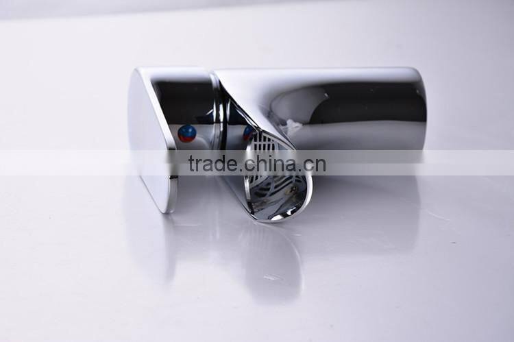 QL-0992 contemporary brass single handle waterfall basin faucet