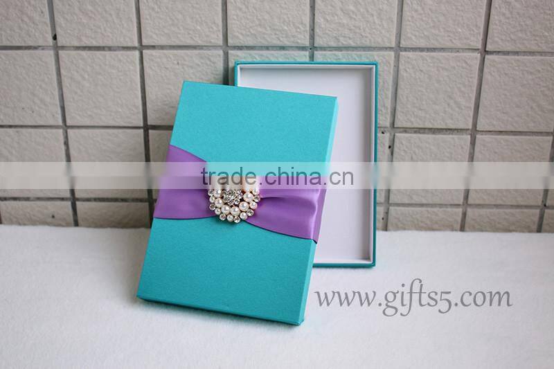 Custom Handcraft blue wedding invitations silk box