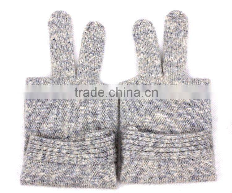 Woman's 100%Wool knitted Gloves/mittens with buckle decoration