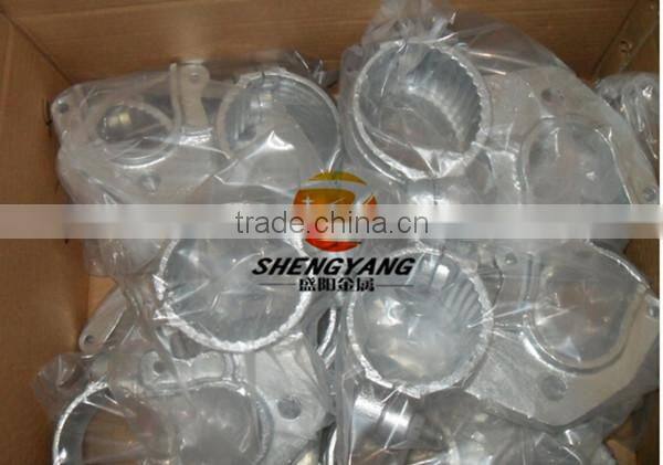 China manufacturer chain link fence post accessories assorted fence fittings hot dip galvanized universal rail clamps
