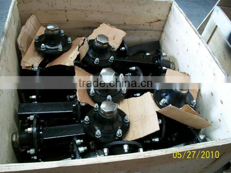 Agricultural stub axle bearing hub assembly