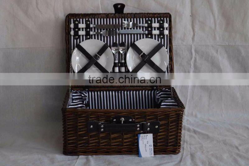 China factory supplier customized wicker picnic basket for 4 person picnic basket hamper