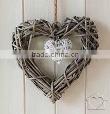 Wholesale wicker hearts for festival decoration