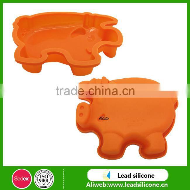 The Pig Shape Silicone Cake Mold LFGB Standard Silicone Cake Mold
