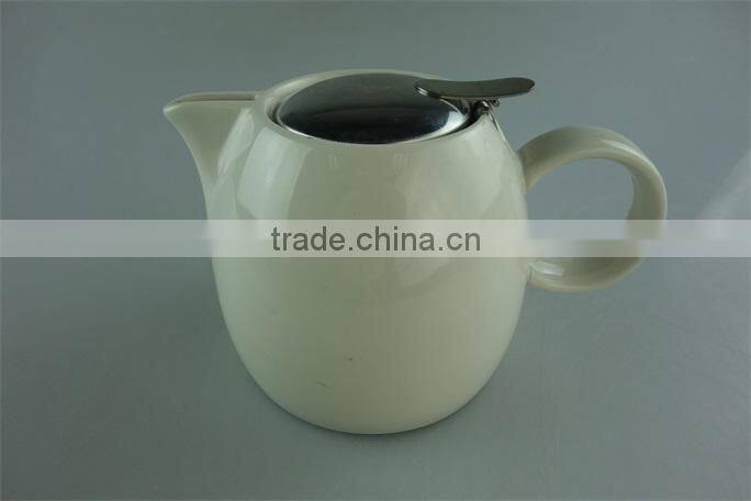 Stock glazed ceramic teapot with iron cover with cheap price