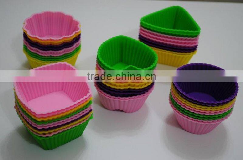 promotion item silicone muffin molds/silicone cake mold