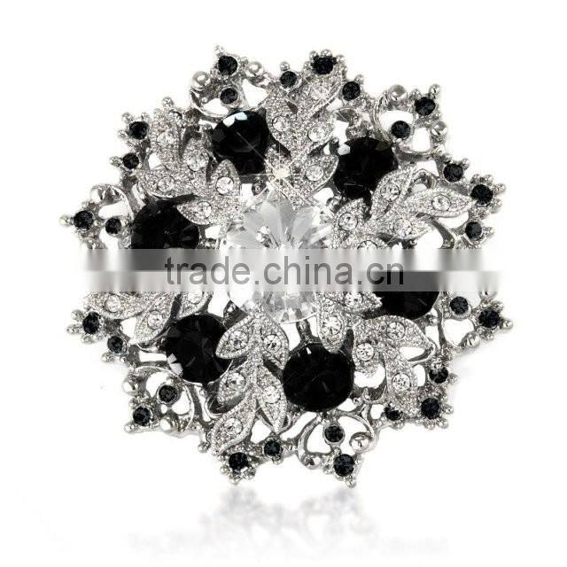 Dongzhou manufacturer black crystal rhinestone beads in themed jewelry pendants