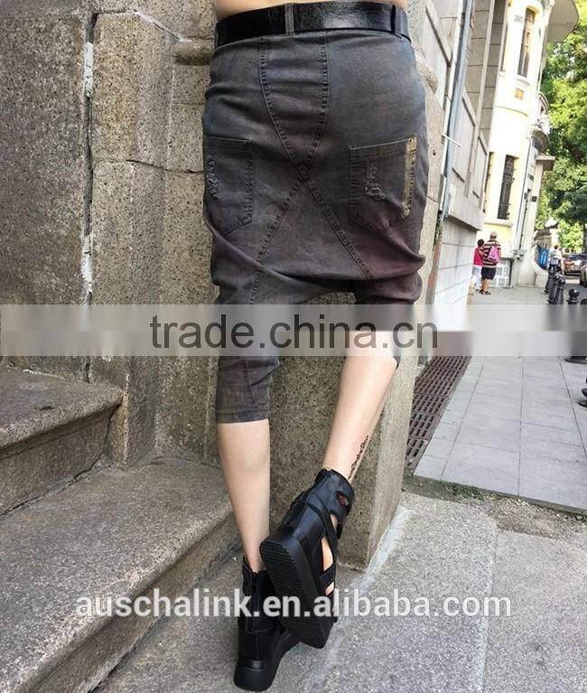 OEM service outdoor ladies chic street baggy style capri jeans