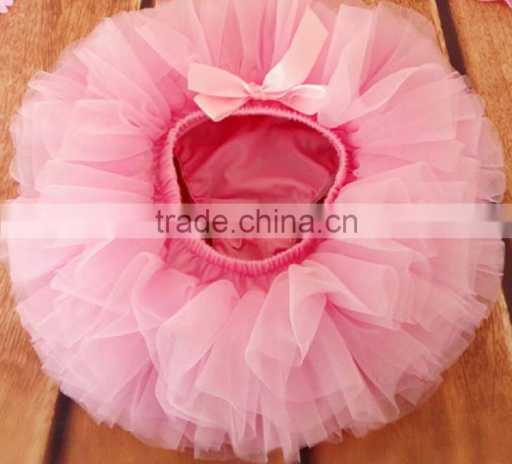 2015 Hot sales! baby pink wholesale lace ruffle tutu bloomers baby bloomers