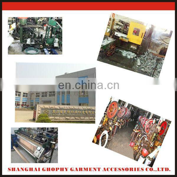 metal tag logo label clothing