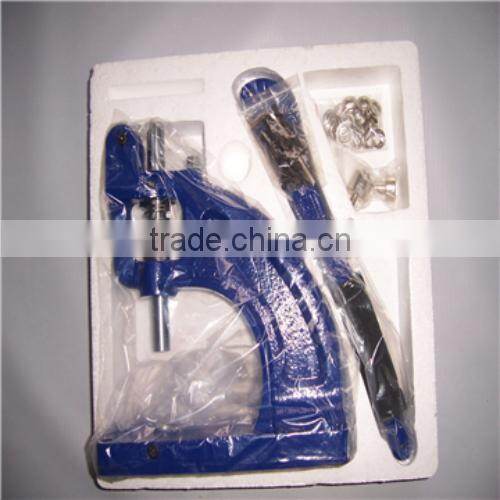 EU standard outdoor banners manual grommet eyelet machine