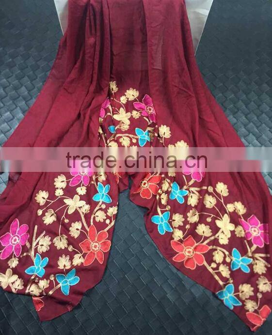 New Style Viscose Colorful Flower Fashion Woman Shawl Embroidery Designs