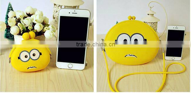 12years factory silicone minions coin purse/Yellow Minions purse factory price/cartoon characters purse