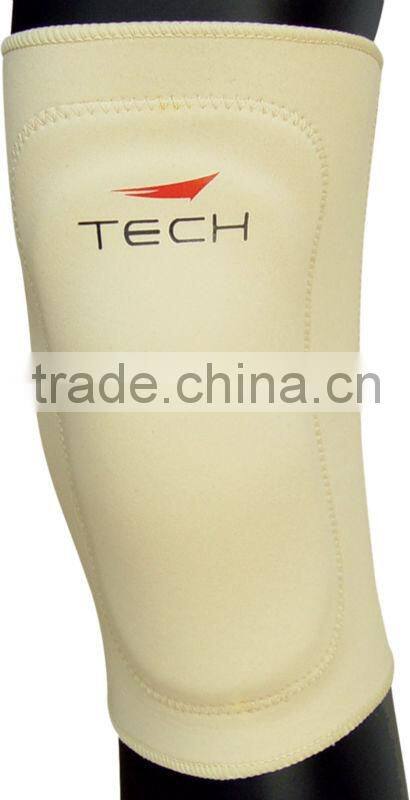 Neoprene Knee Support with Stabilizer for