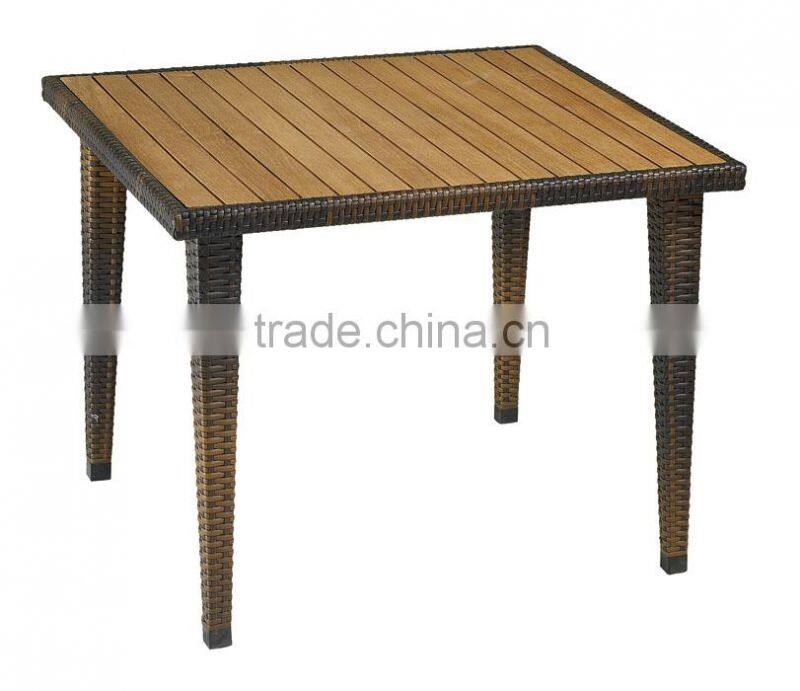 2016 new Outdoor furniture rattan table